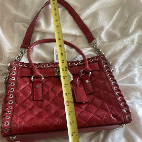 Michael Kors Hamilton Hippie Grommet Red bag - Picture 6 of 8